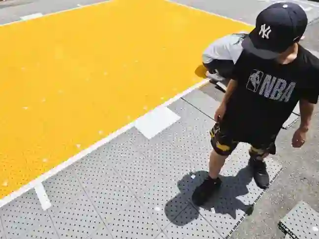 NEXCOURTバスケットコート施工風景